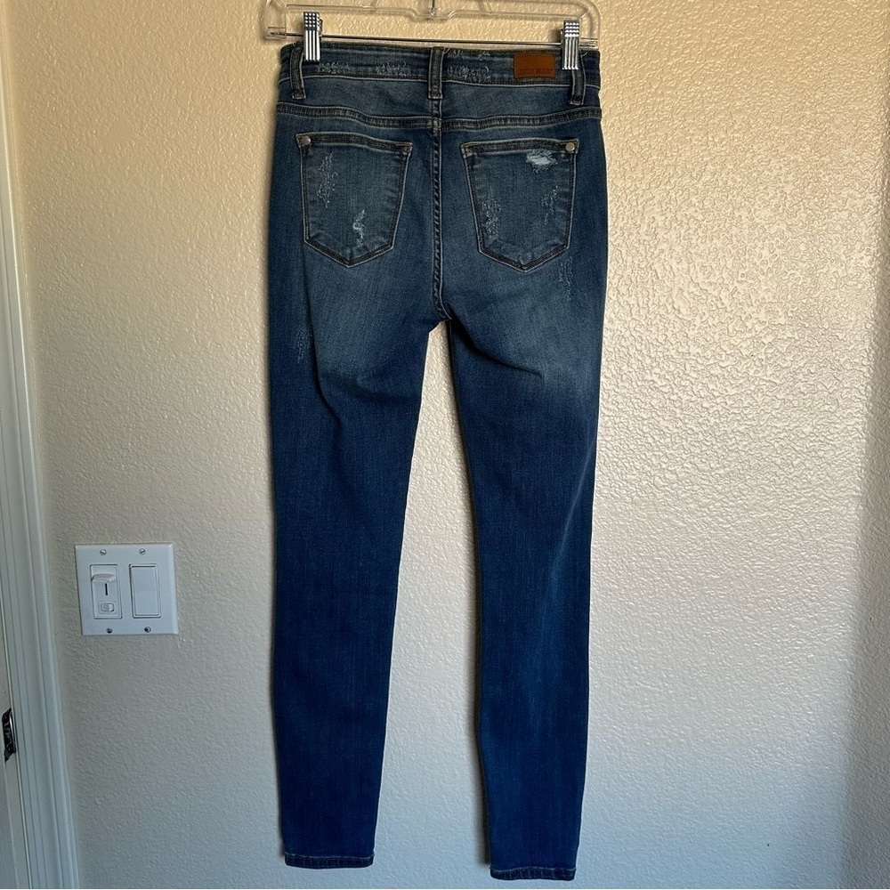 Judy Blue Workin' It Leopard Patch Skinny Jeans Size 26 - Picture 6 of 17